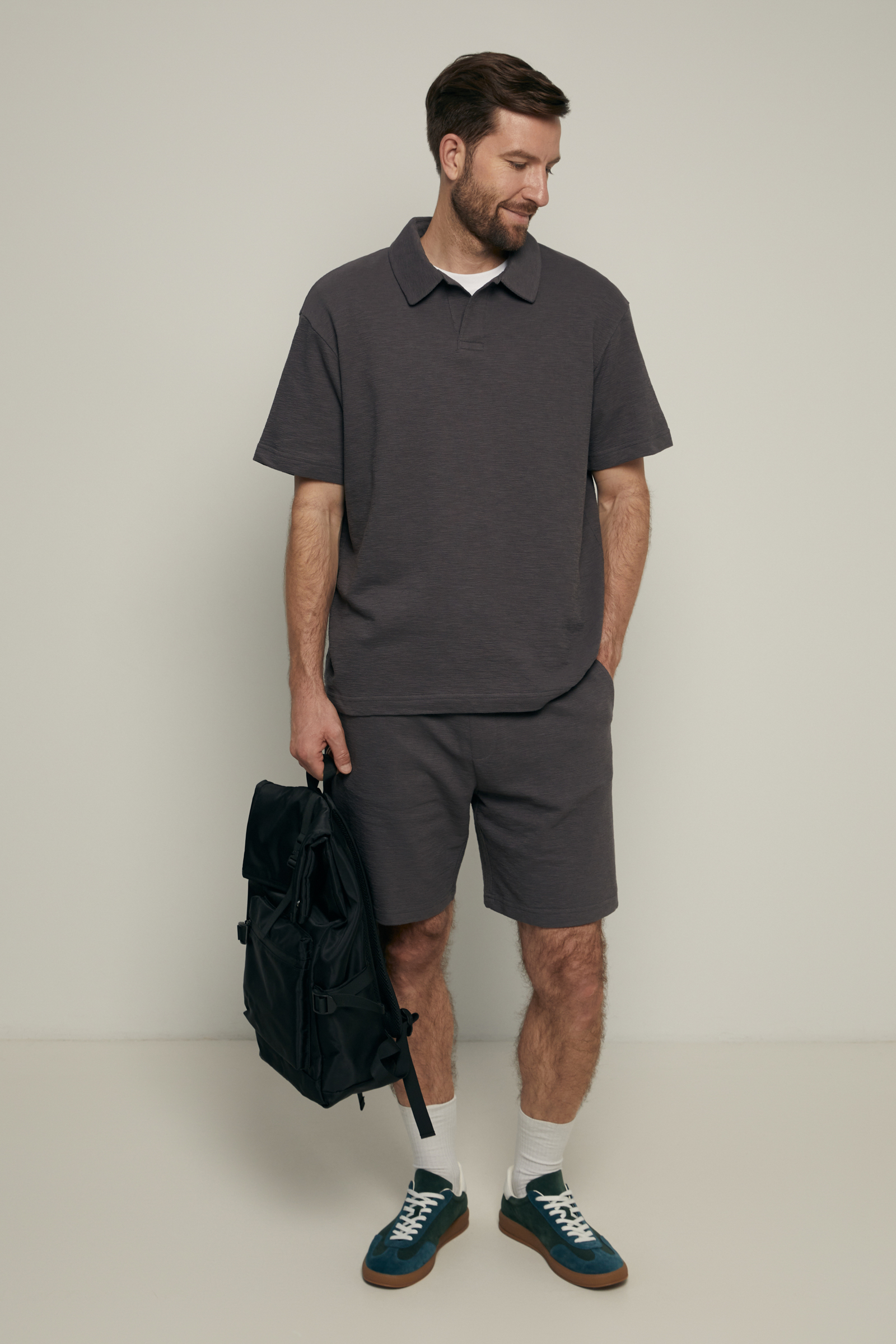 Шорты на резинке